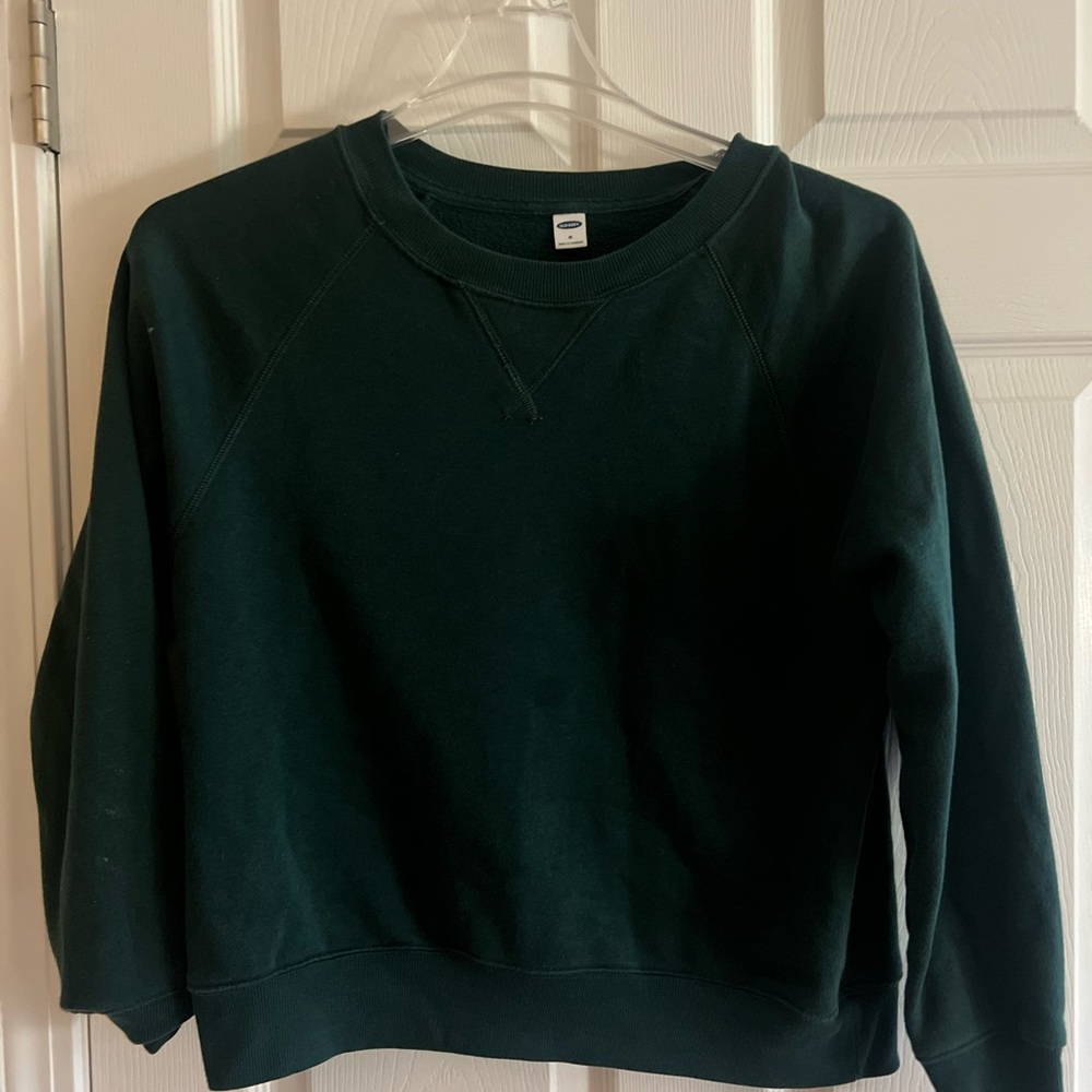 Old Navy Emerald Green Crew Neck size Medium Great Condition
